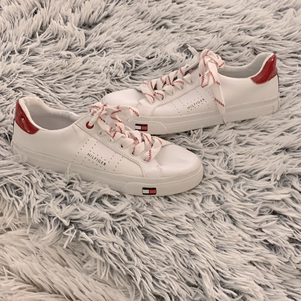 Tommy hilfiger shoes